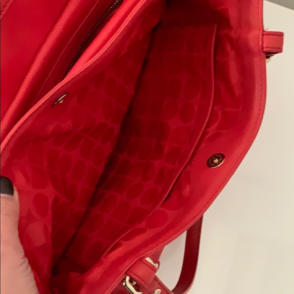 Kate Spade Tote - Picture 6 of 8